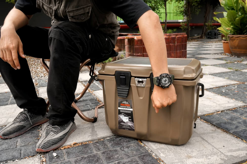 ถังน้ำแข็งเกรดพรีเมี่ยม FEELFREE ขนาด 25 ลิตร สี MOSS_3